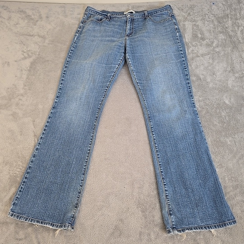 Levis 515 Jeans Womens 16 Long Blue  Bootcut Cotton‎ Blend Denim Western Casual